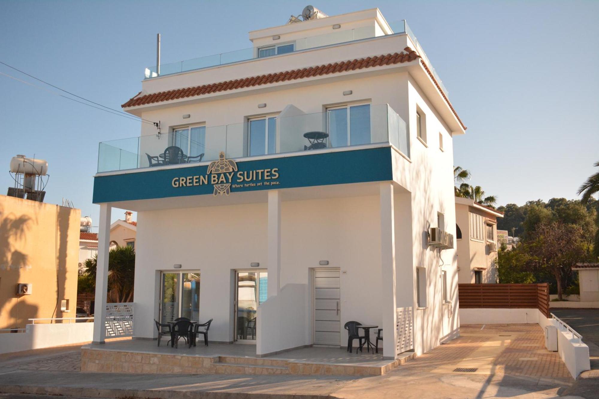 Green Bay Suites โปรทาราส ภายนอก รูปภาพ