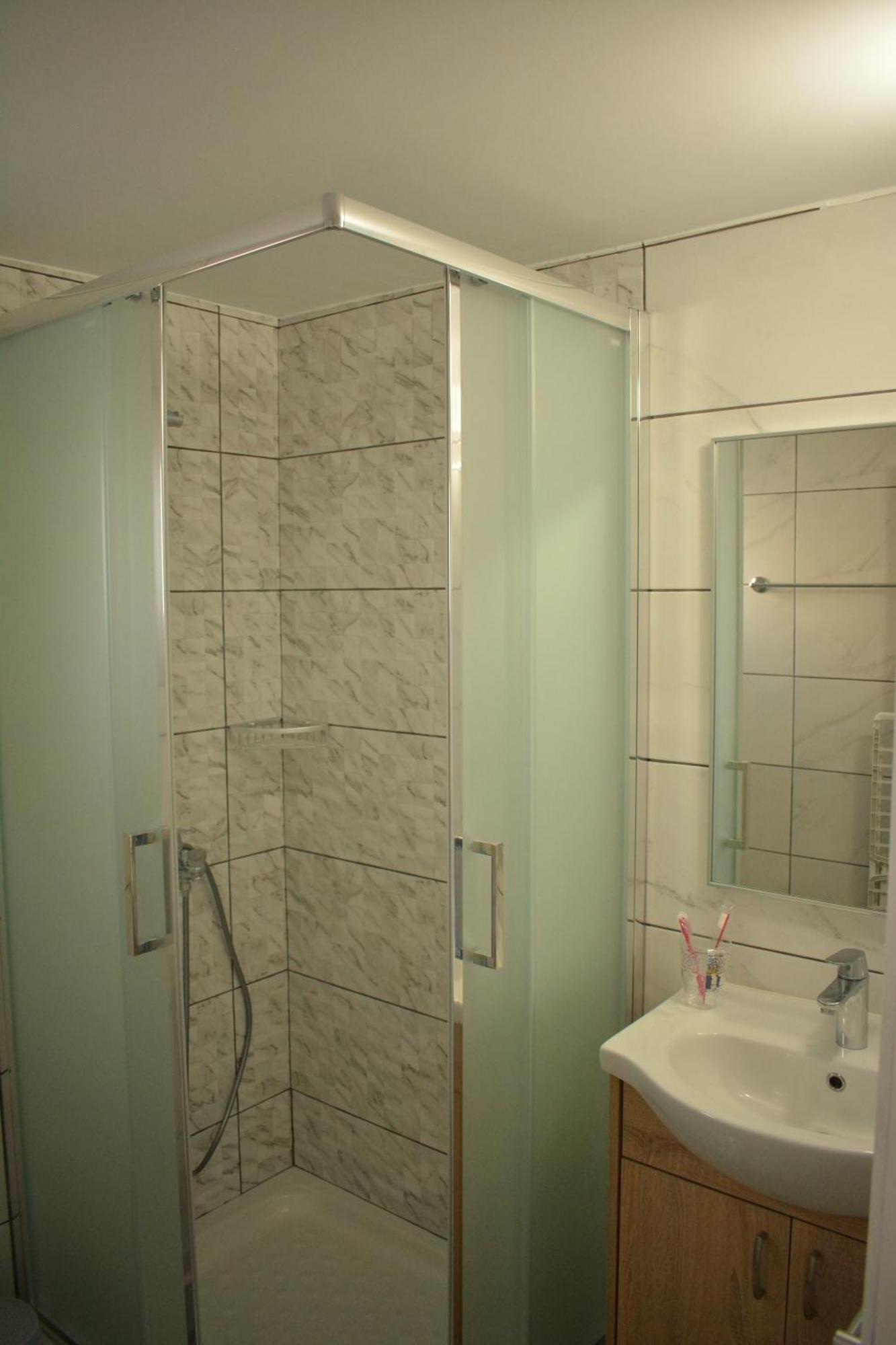 Green Bay Suites โปรทาราส ภายนอก รูปภาพ